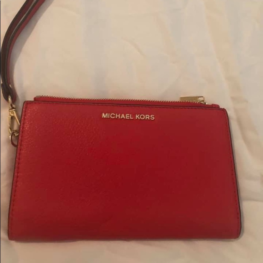 Michael Kors wristlet
